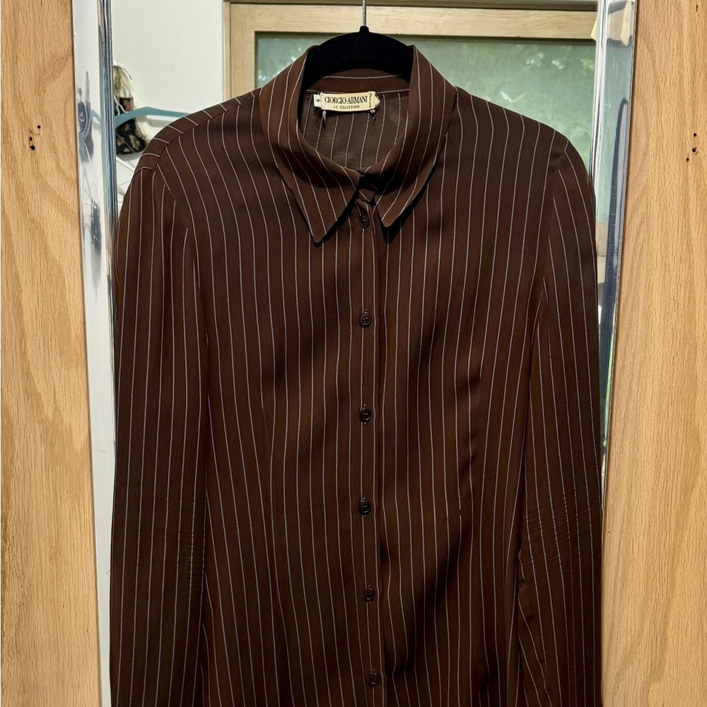 Vintage Giorgio Armani Le Collezioni Women’s Size 6 Chocolate Pinstripe Blouse